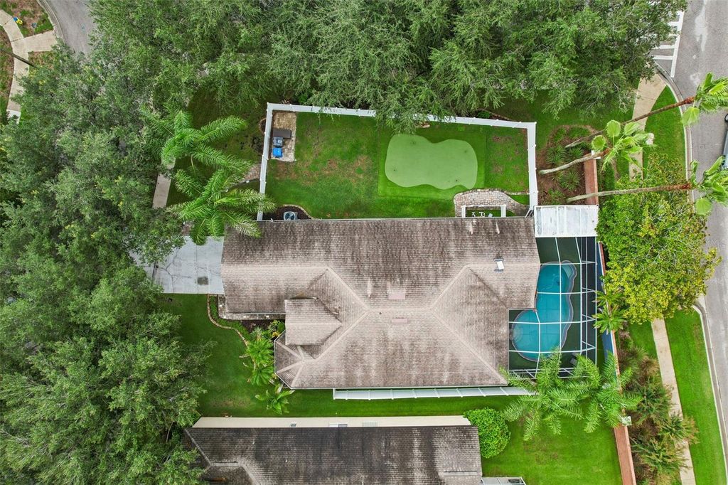 Image 39 of property listing at 19009 FALCONS PLACE, Tampa, FL 33647