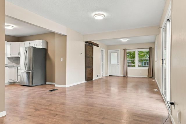 3411 Lee Avenue N, Crystal, MN 55422