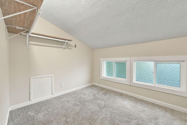 3411 Lee Avenue N, Crystal, MN 55422
