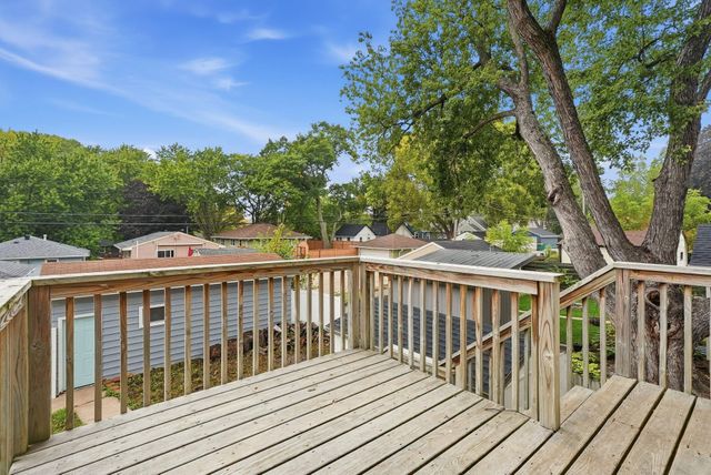 3411 Lee Avenue N, Crystal, MN 55422