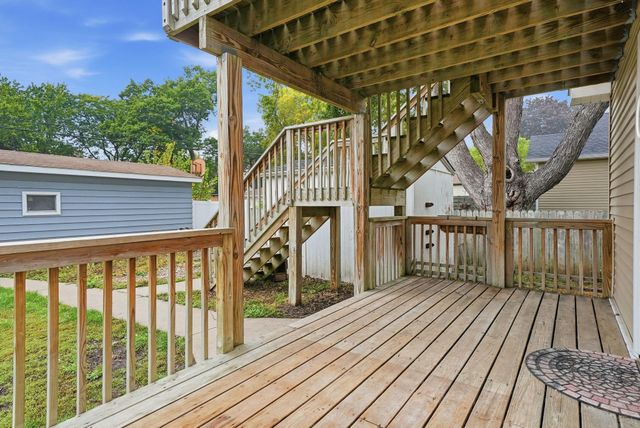 3411 Lee Avenue N, Crystal, MN 55422