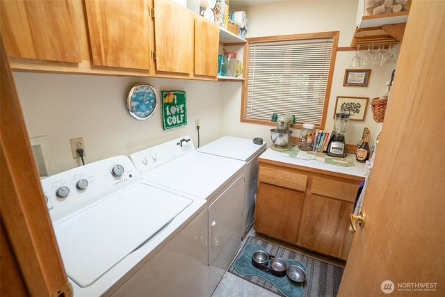 30 N Mt Jupiter Place, Hoodsport, WA 98548