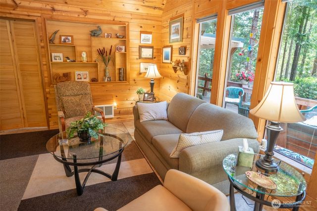 30 N Mt Jupiter Place, Hoodsport, WA 98548