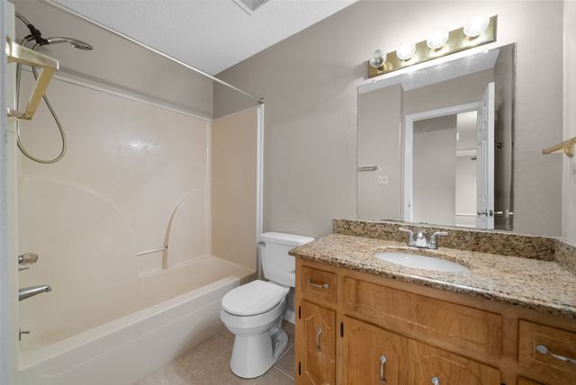 942 Princeton Drive, Clarksville, TN 37042