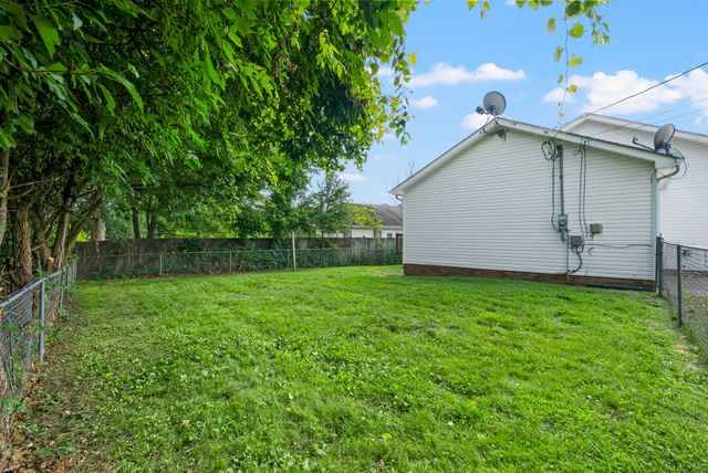 942 Princeton Drive, Clarksville, TN 37042