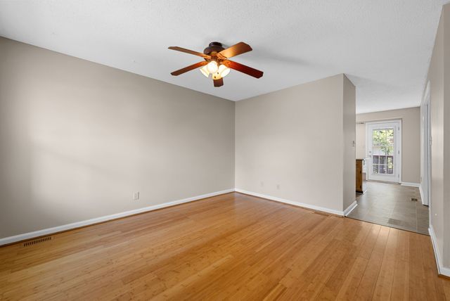 942 Princeton Drive, Clarksville, TN 37042