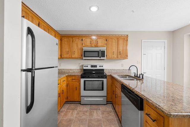 942 Princeton Drive, Clarksville, TN 37042