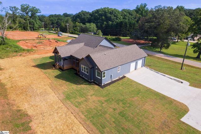 411 Stewart Gin Road, Liberty, SC 29657
