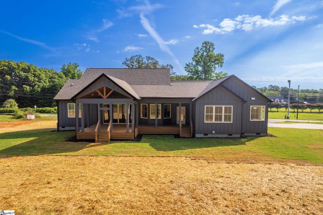 411 Stewart Gin Road, Liberty, SC 29657
