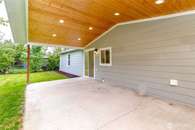 8316 Winona Street SW, Lakewood, WA 98498