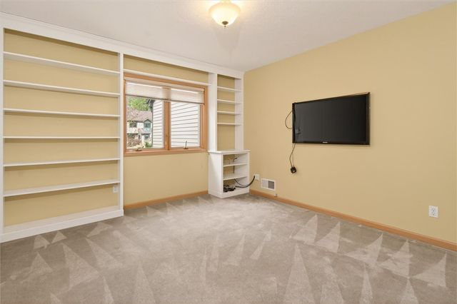 237 Highland Parkway, Rochester, NY 14620