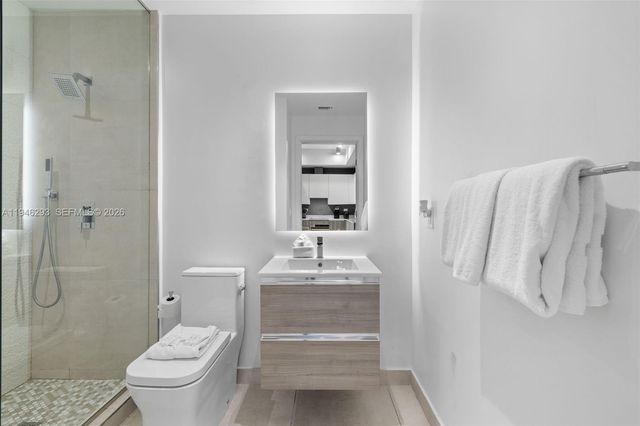 239 SW 9th St 1604, Miami, FL 33130