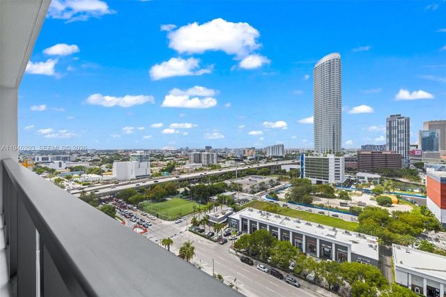 239 SW 9th St 1604, Miami, FL 33130