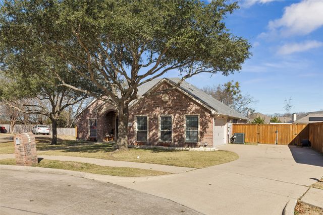 204 High Meadow Court, Royse City, TX 75189