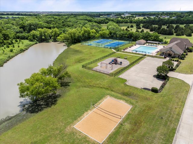 204 High Meadow Court, Royse City, TX 75189