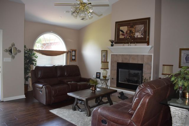 2013 Stillwater Drive, Jonesboro, AR 72404