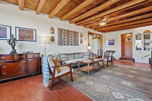 8 Camino del Torreon, Placitas, NM 87043