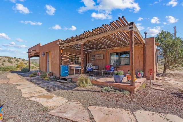 8 Camino del Torreon, Placitas, NM 87043