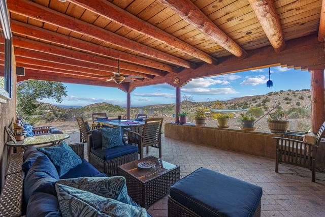 8 Camino del Torreon, Placitas, NM 87043