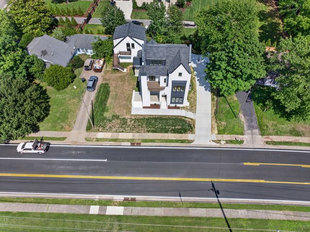 152 Ralston Ln, Franklin, TN 37064