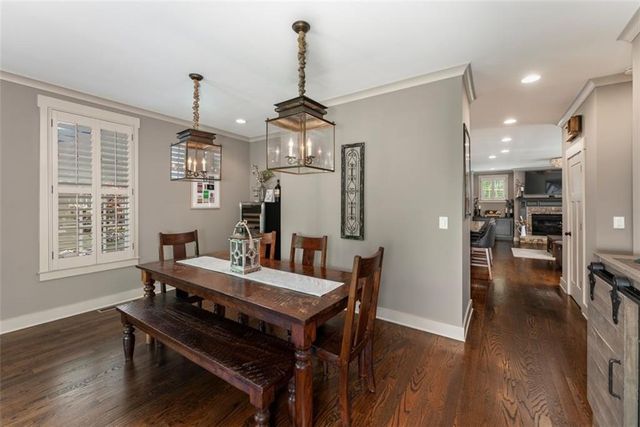 199 Hubbard Road, Woodstock, GA 30188
