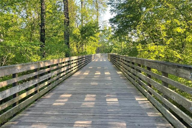 199 Hubbard Road, Woodstock, GA 30188