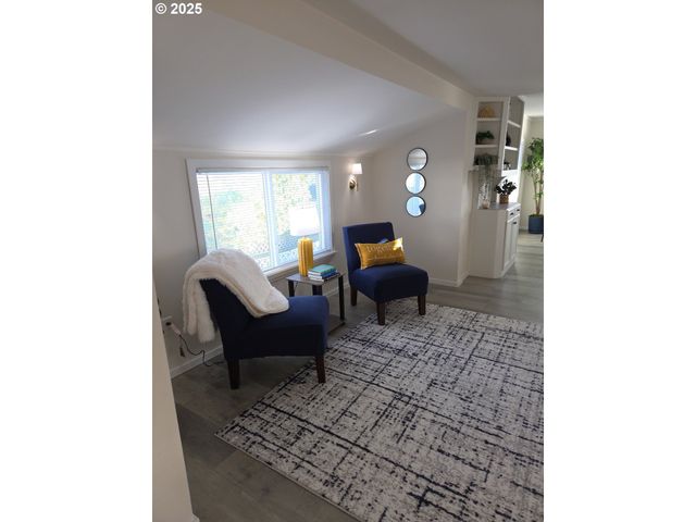 2902 E 2ND St 43, Newberg, OR 97132