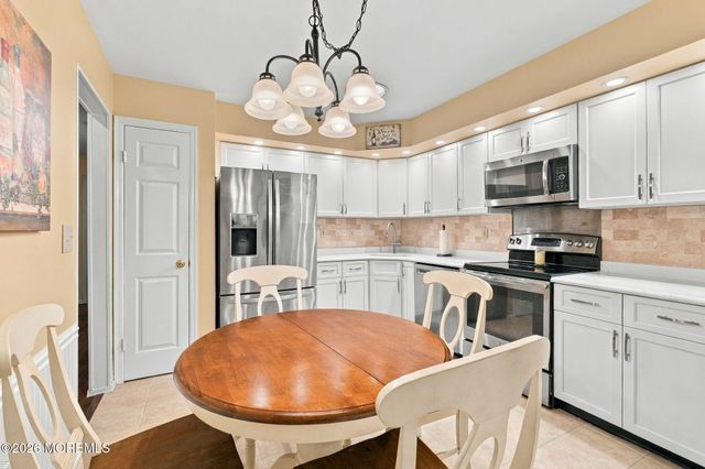 2A John Adams Court, Monroe Twp, NJ 08831