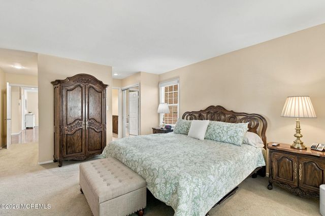 2A John Adams Court, Monroe Twp, NJ 08831