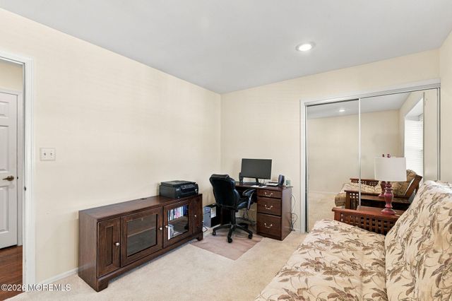 2A John Adams Court, Monroe Twp, NJ 08831