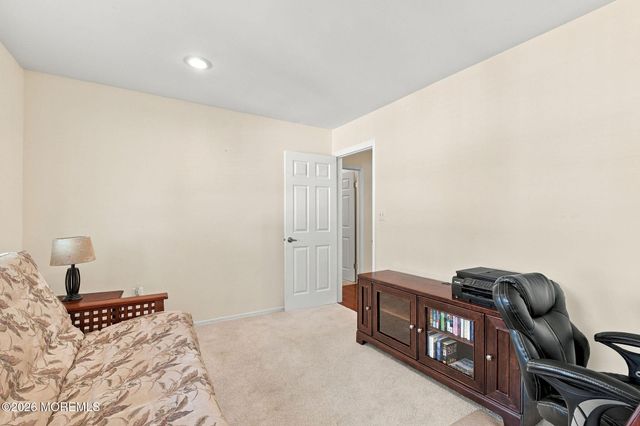 2A John Adams Court, Monroe Twp, NJ 08831