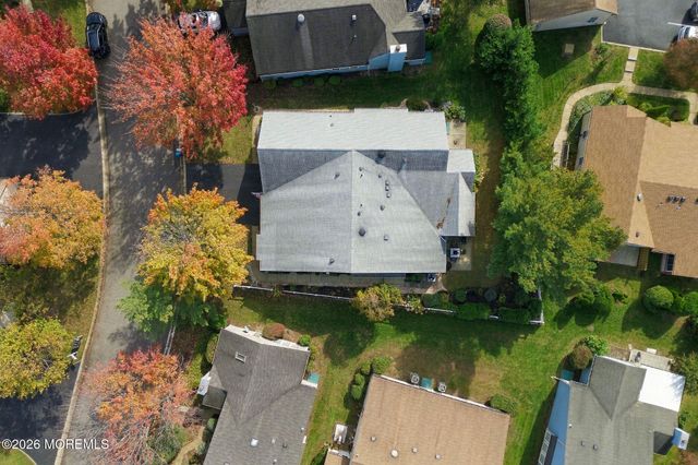 2A John Adams Court, Monroe Twp, NJ 08831
