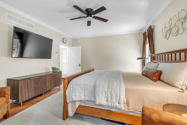 284 Muirfield Drive, Valparaiso, IN 46385