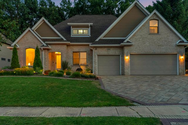 284 Muirfield Drive, Valparaiso, IN 46385