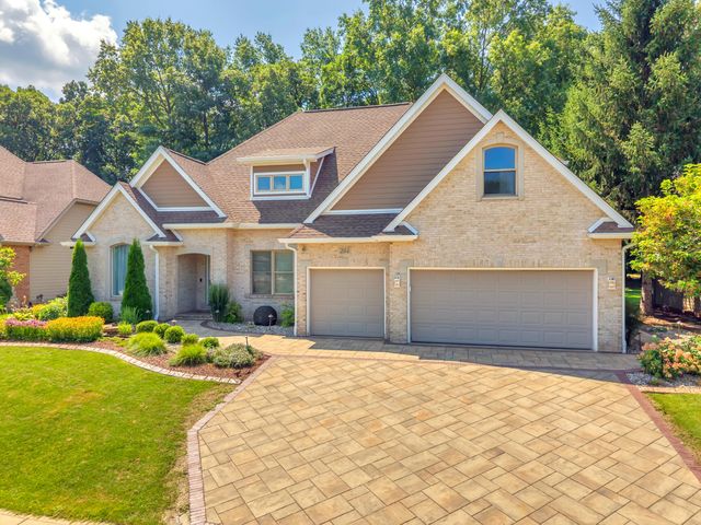 284 Muirfield Drive, Valparaiso, IN 46385