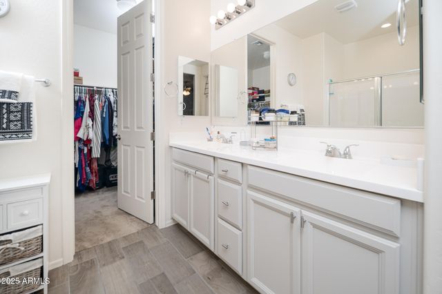 18406 W SUNBELT Drive, Surprise, AZ 85374