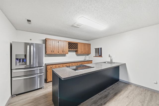 1831 Koehnen Circle, Excelsior, MN 55331