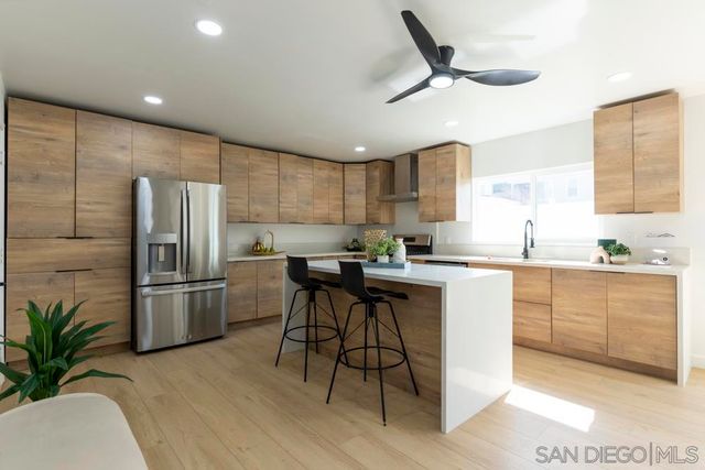 1059 Greenfield Dr., El Cajon, CA 92021