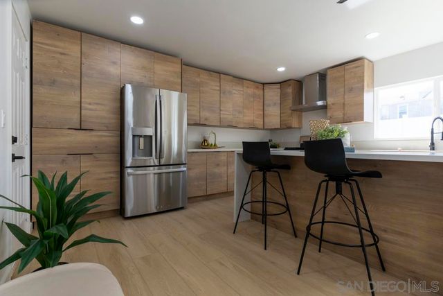 1059 Greenfield Dr., El Cajon, CA 92021