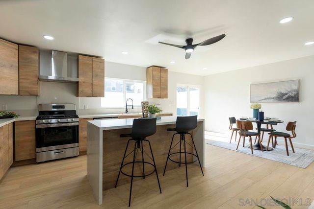 1059 Greenfield Dr., El Cajon, CA 92021