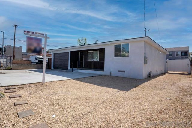 1059 Greenfield Dr., El Cajon, CA 92021