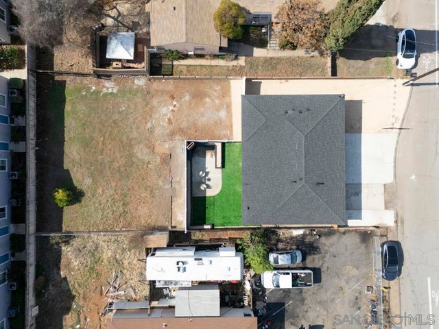 1059 Greenfield Dr., El Cajon, CA 92021