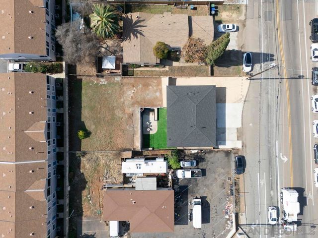 1059 Greenfield Dr., El Cajon, CA 92021