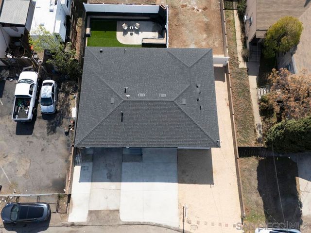 1059 Greenfield Dr., El Cajon, CA 92021