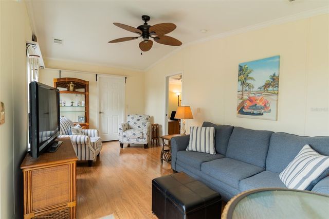 30 SADDLEBAG TRAIL N, Lake Wales, FL 33898