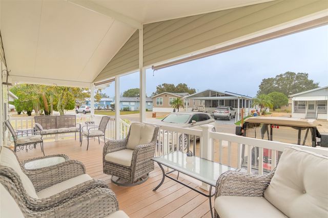 30 SADDLEBAG TRAIL N, Lake Wales, FL 33898