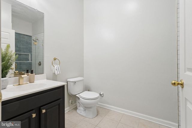 1060 LAMBERTON ST, Trenton, NJ 08611