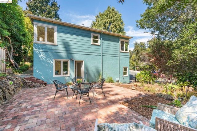 4352 Anderson Ave, Oakland, CA 94619