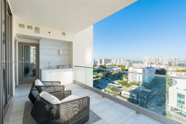 17975 Collins Ave N-1402, Sunny Isles Beach, FL 33160