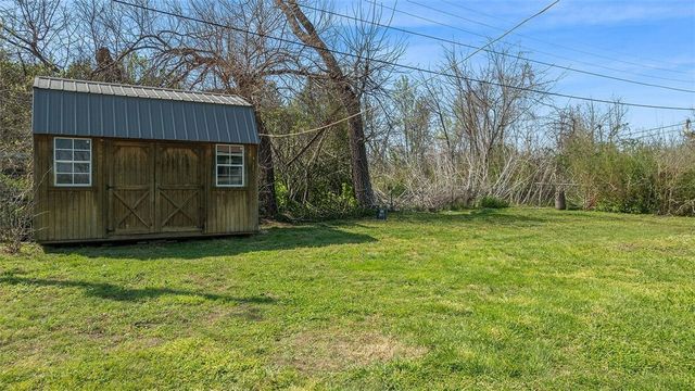 738 12th Street, Rogers, AR 72756